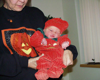 37pumpkinclose