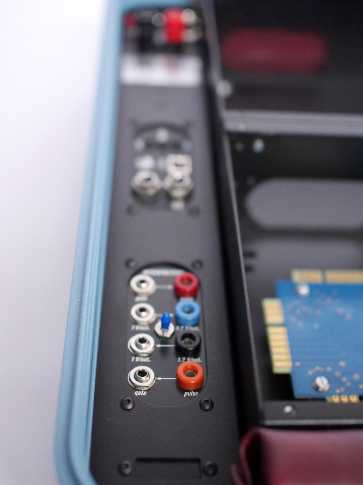 cosmo-naught case docking bay - panel detail 2