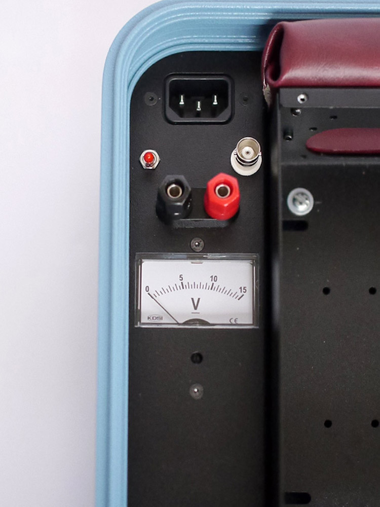 cosmo-naught case classsic - panel detail 2